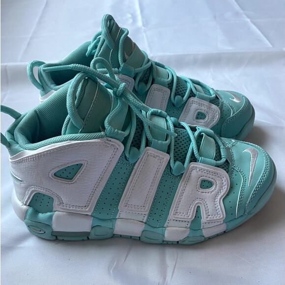 Rare Nike Air Uptempo Island Green Youth SZ 5Y 415082-300 - Picture 1 of 8